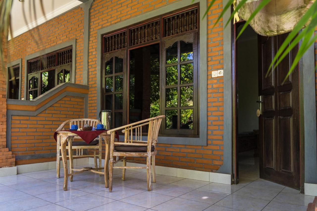 Adi Santia Bungalows Ubud Eksteriør billede