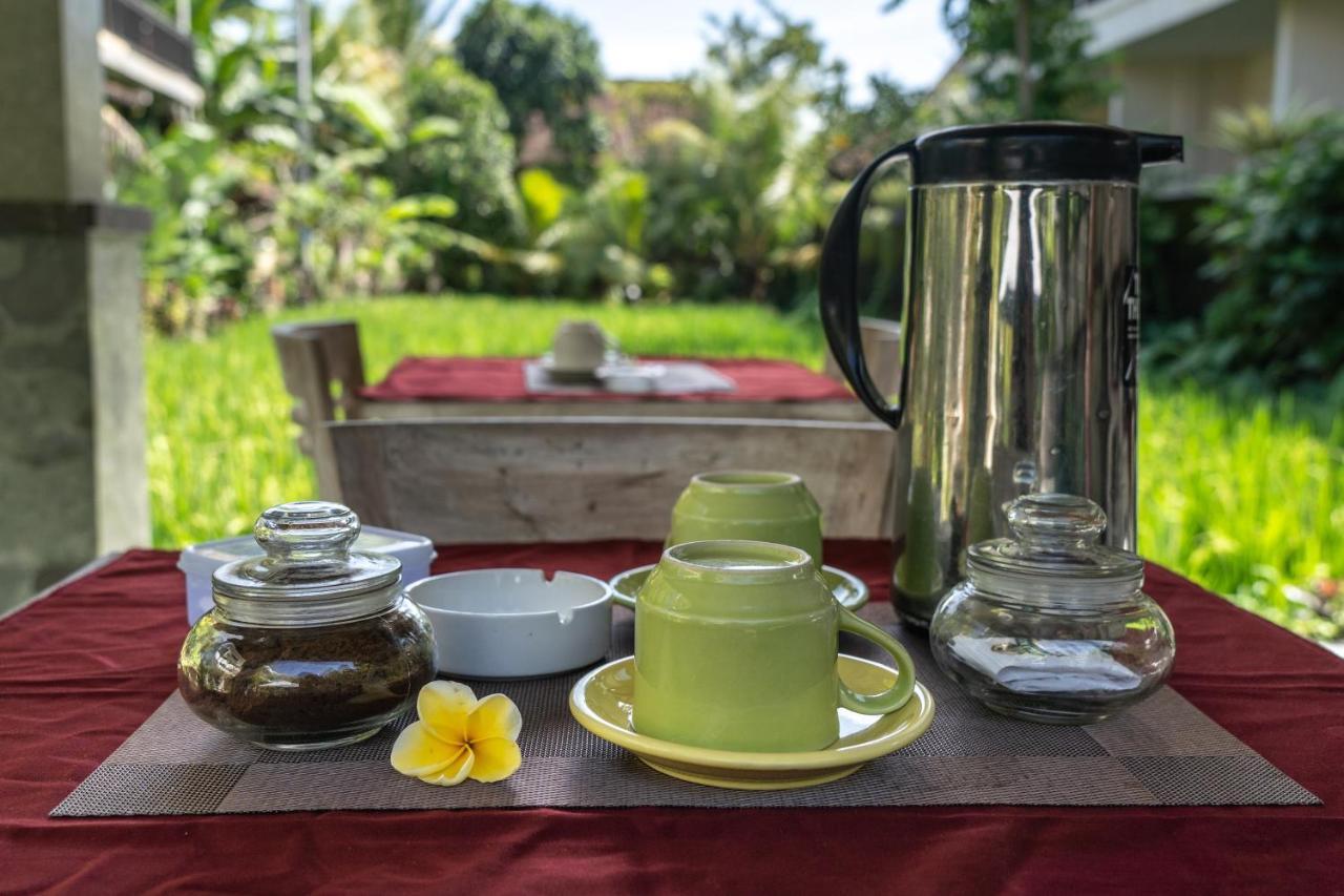 Adi Santia Bungalows Ubud Eksteriør billede