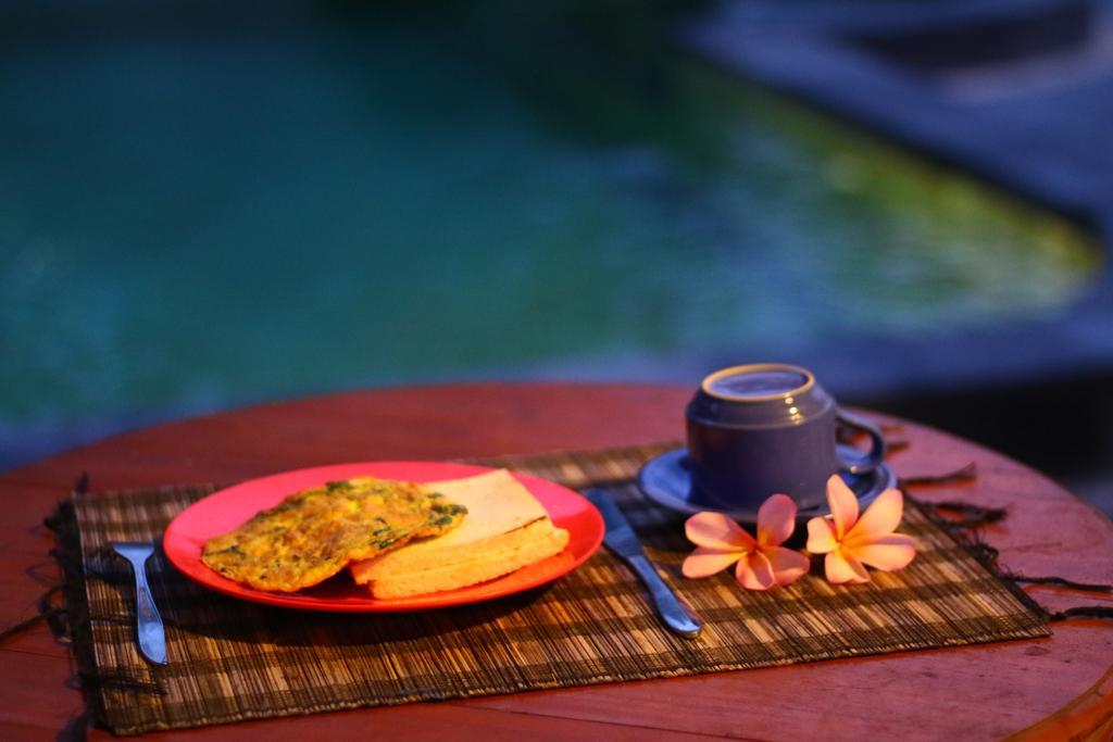 Adi Santia Bungalows Ubud Eksteriør billede